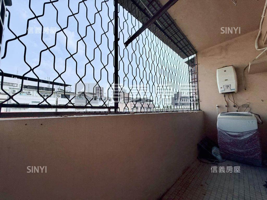 近水湳中醫校區三面採光讚房屋室內格局與周邊環境