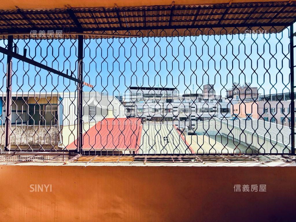 近水湳中醫校區三面採光讚房屋室內格局與周邊環境