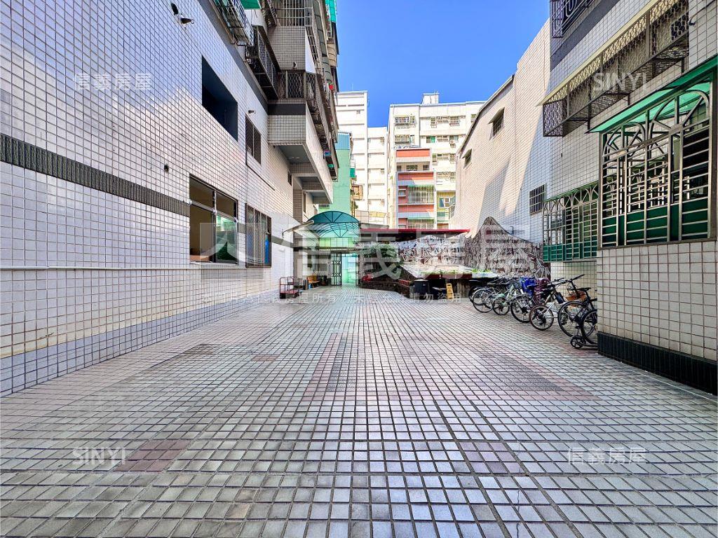 近高鐵悠靜三房車位房屋室內格局與周邊環境