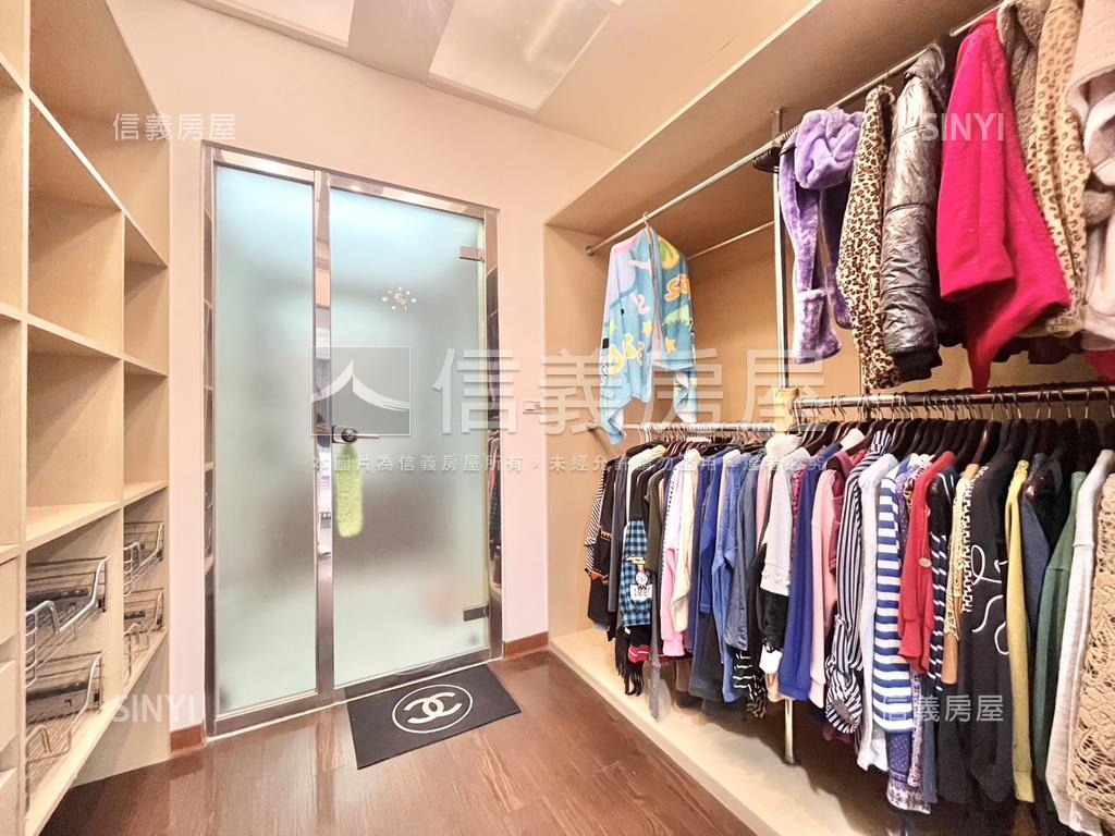 風呂。溫馨精美宅房屋室內格局與周邊環境