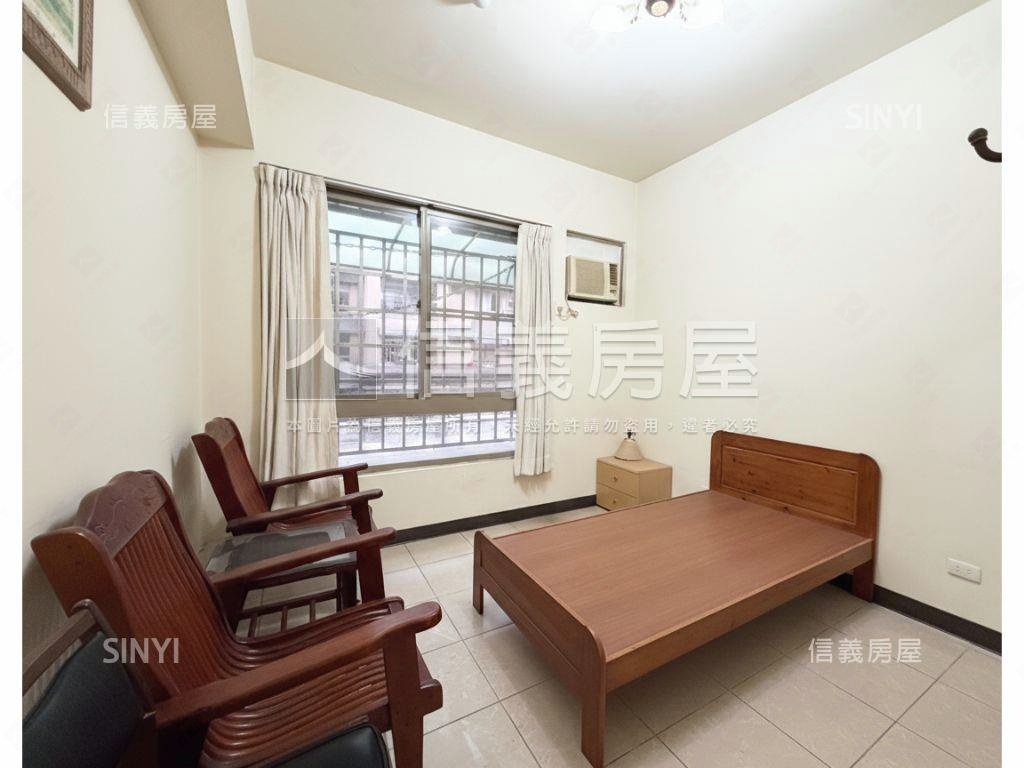 僑愛三房車位房屋室內格局與周邊環境