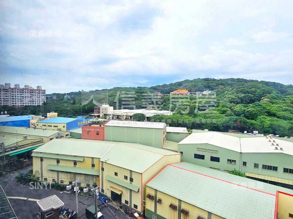 中謹雲頂ＭＩＴ廠房Ａ房屋室內格局與周邊環境