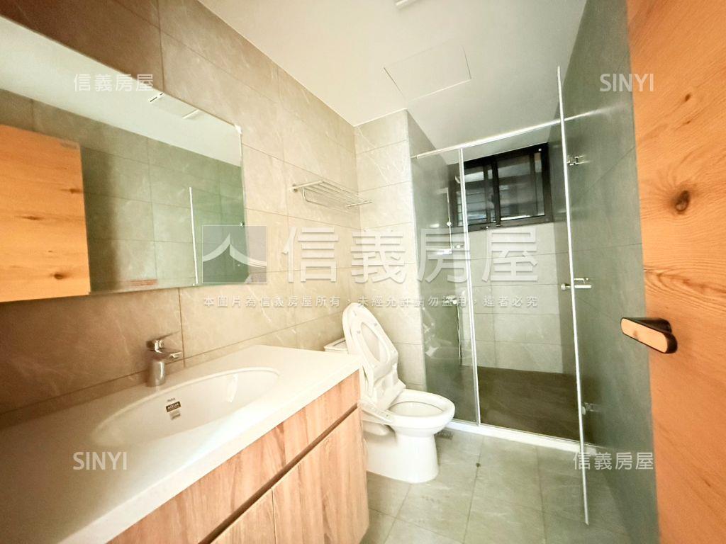 近市區４３３所有格大三房房屋室內格局與周邊環境