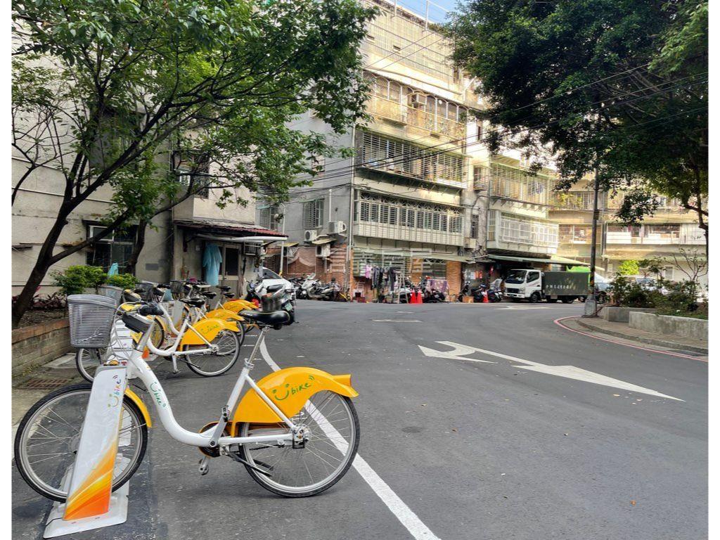 國光邊間三房公寓房屋室內格局與周邊環境