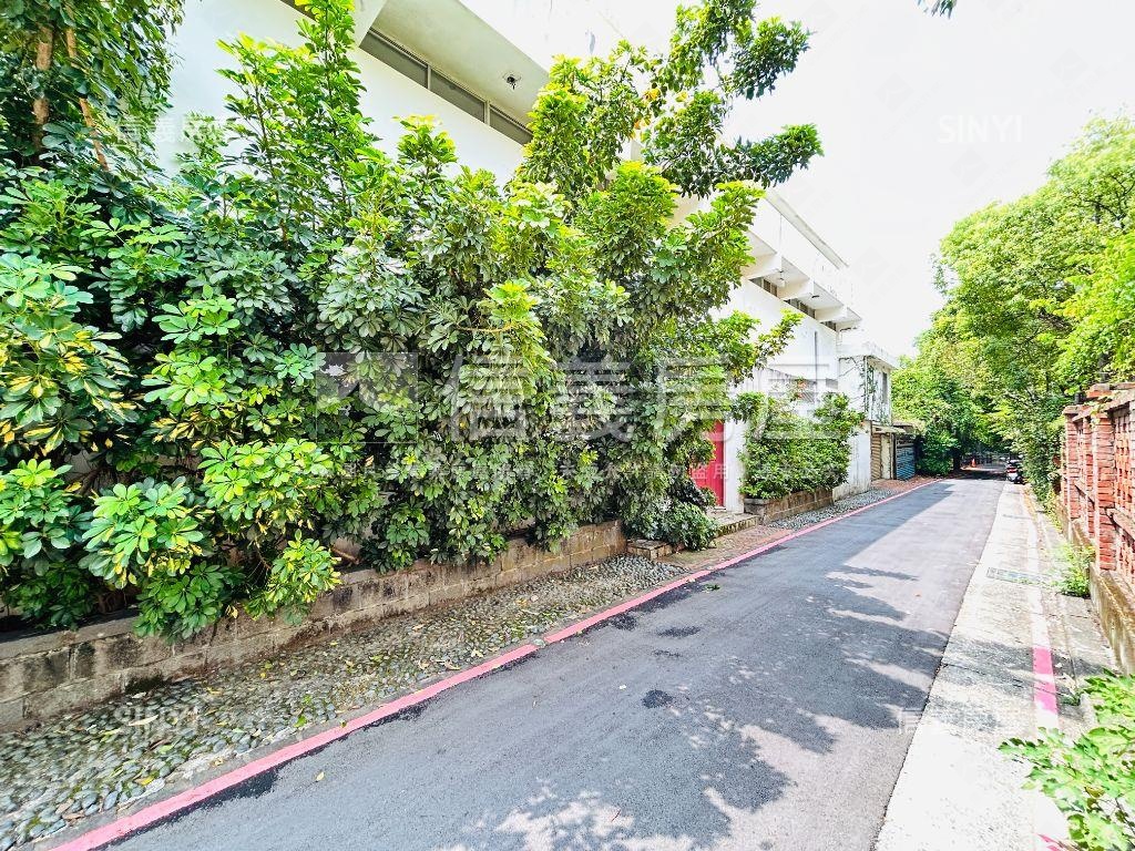 經典再現‧真理古典大別墅房屋室內格局與周邊環境
