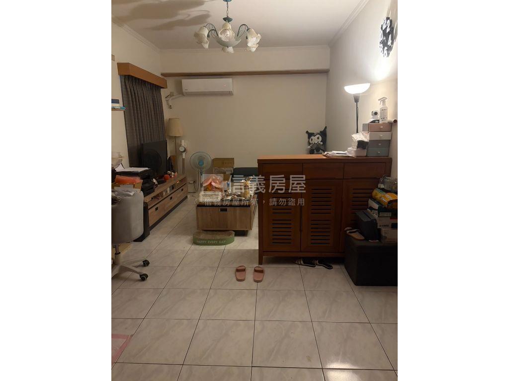 稀有☆台北新都凱撒區三房房屋室內格局與周邊環境