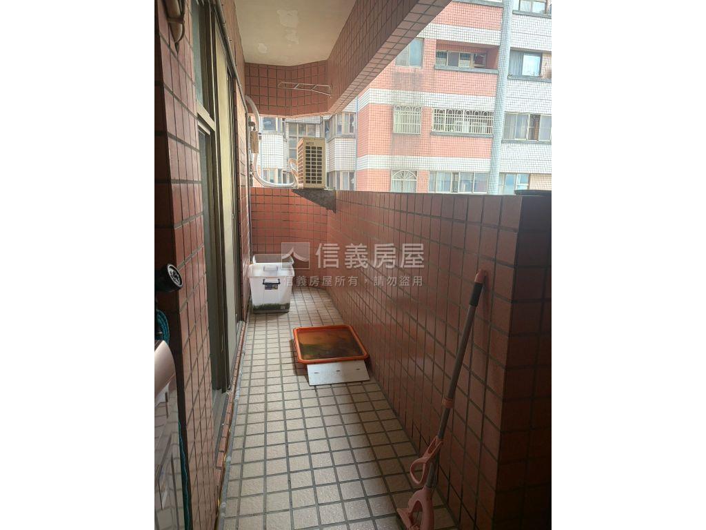 稀有☆台北新都凱撒區三房房屋室內格局與周邊環境
