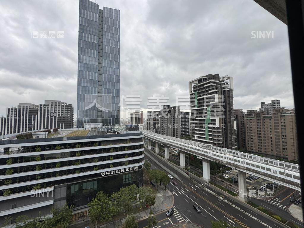 機捷６年兩間三房大戶房屋室內格局與周邊環境