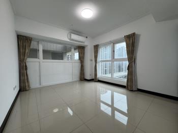 機捷６年兩間三房大戶