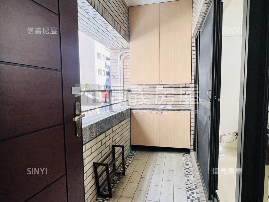 龍騰首席雅緻三房平車房屋室內格局與周邊環境