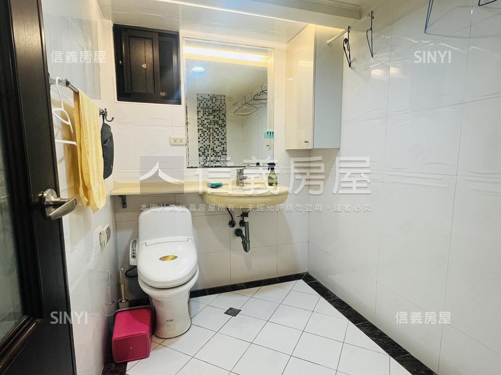 龍騰首席雅緻三房平車房屋室內格局與周邊環境