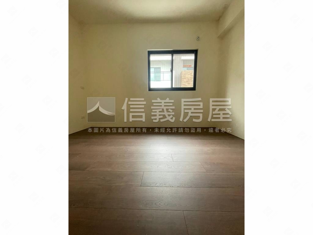 近國一優質美墅獨立車位房屋室內格局與周邊環境
