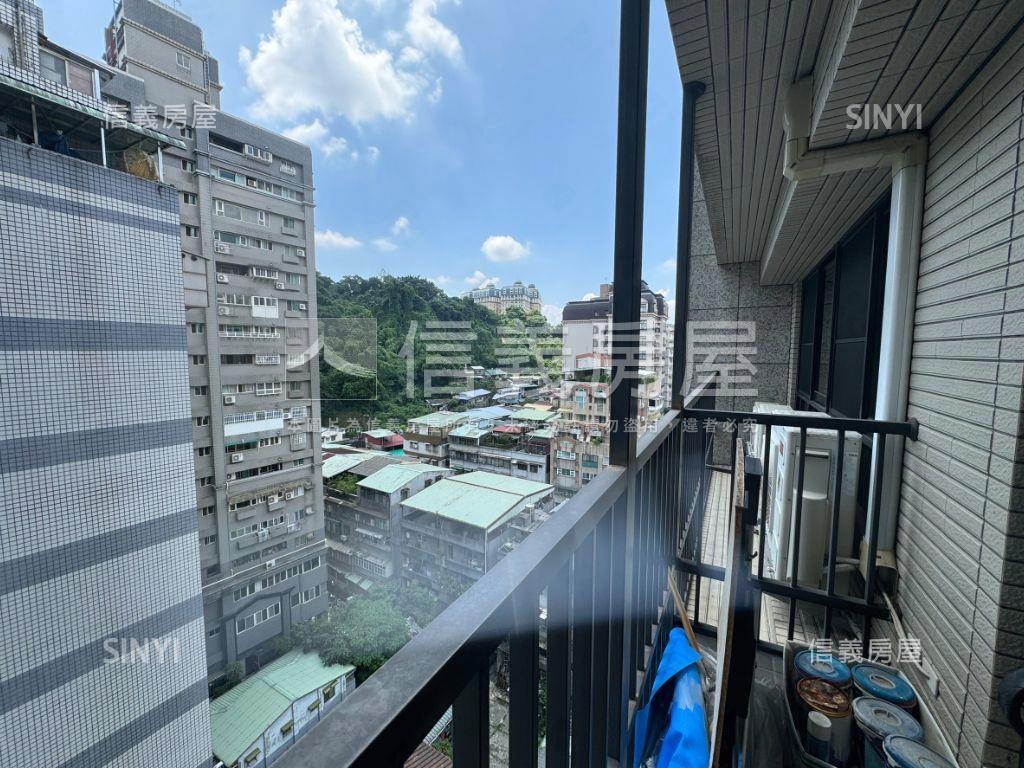 馥麗第三房車位豪邸房屋室內格局與周邊環境
