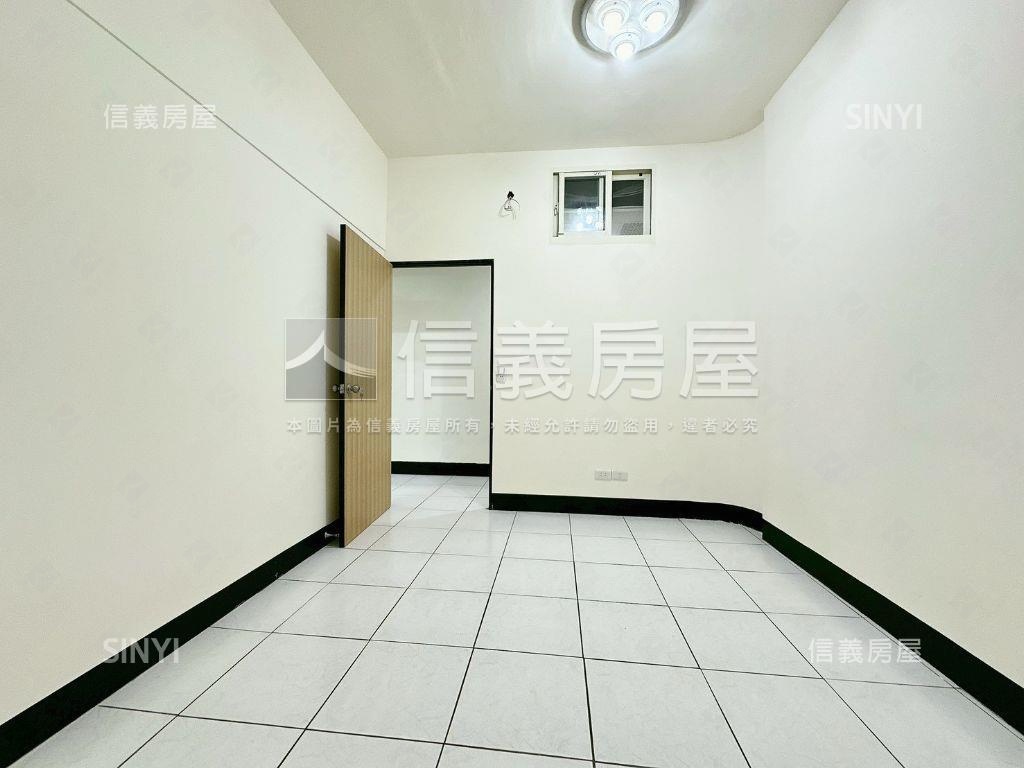 新埔雙捷二樓美寓３＋１房屋室內格局與周邊環境