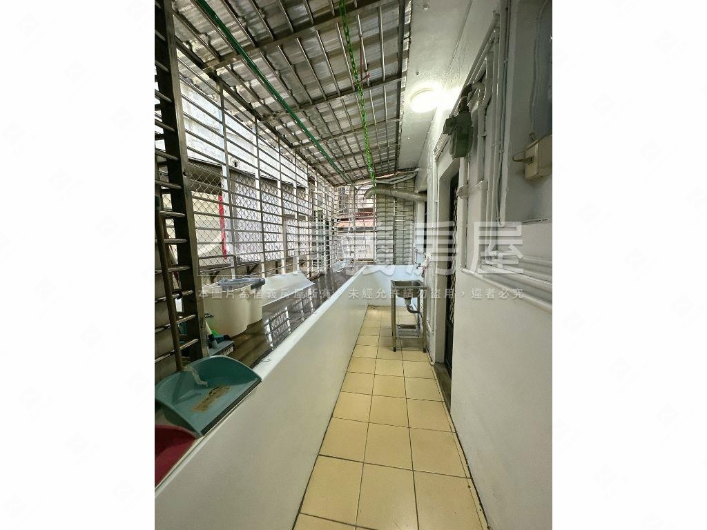 新埔雙捷二樓美寓３＋１房屋室內格局與周邊環境