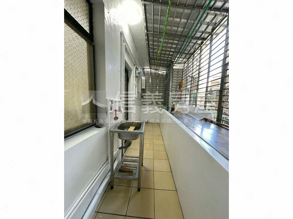 新埔雙捷二樓美寓３＋１房屋室內格局與周邊環境