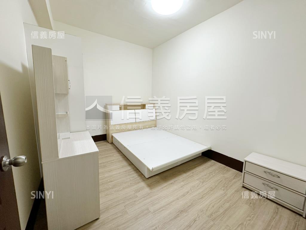 中正公寓２樓房屋室內格局與周邊環境