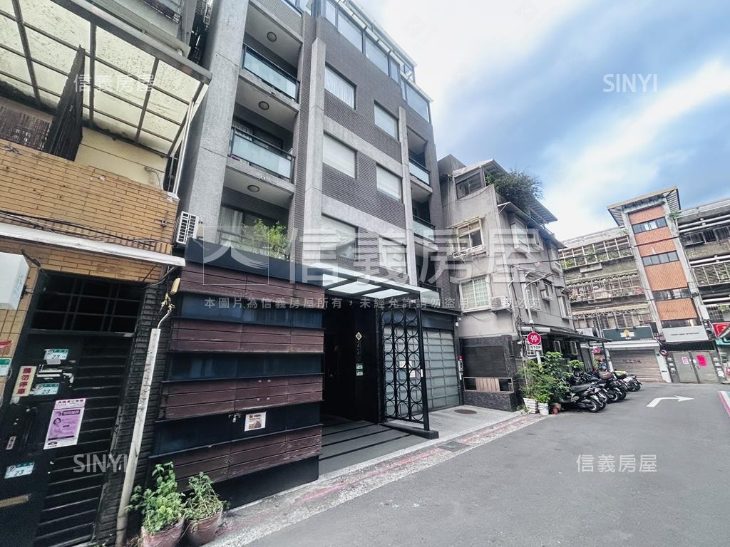 近捷運伊通公園靜巷美邸房屋室內格局與周邊環境