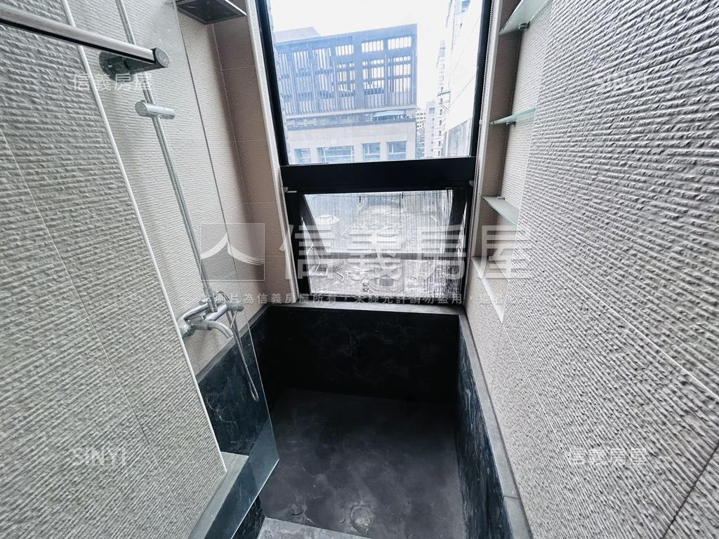 近捷運伊通公園靜巷美邸房屋室內格局與周邊環境
