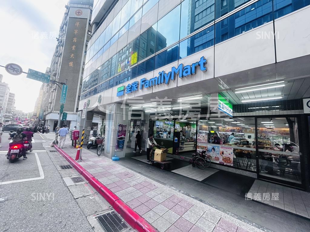 近捷運伊通公園靜巷美邸房屋室內格局與周邊環境