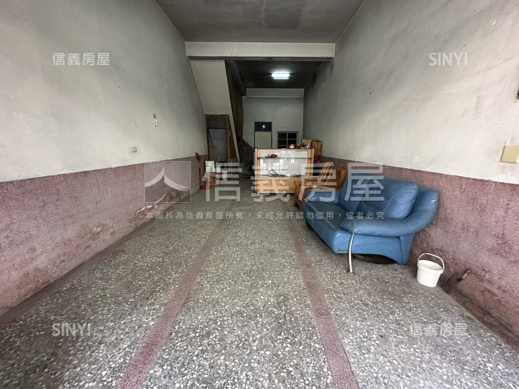 楠陽國小８米活巷透店房屋室內格局與周邊環境