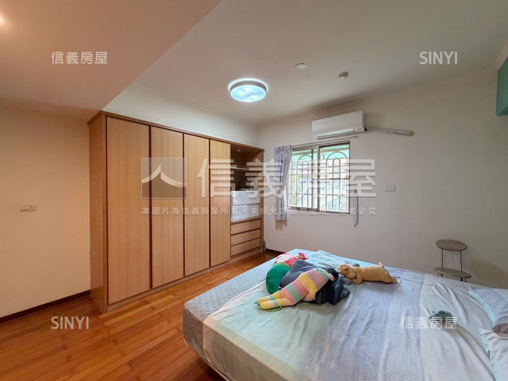 稀有博士郡大３房坪車房屋室內格局與周邊環境