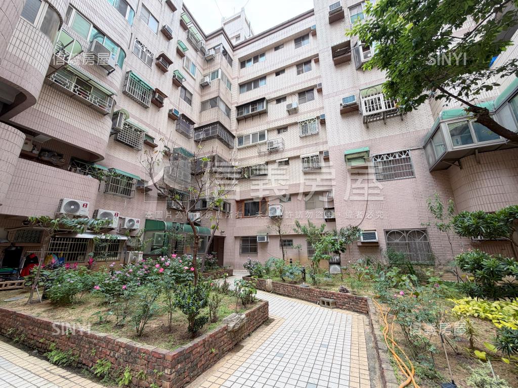 稀有博士郡大３房坪車房屋室內格局與周邊環境