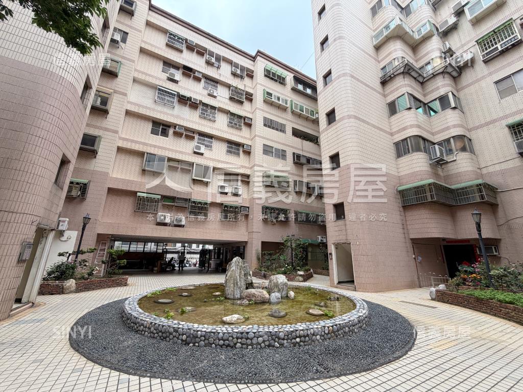 稀有博士郡大３房坪車房屋室內格局與周邊環境