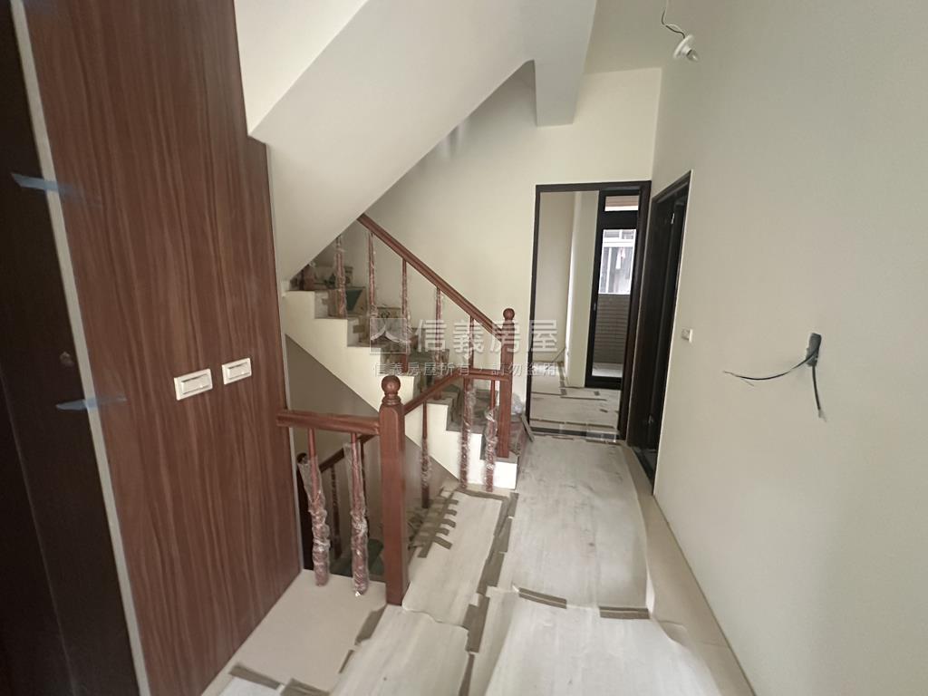 近內柵國小優質電梯別墅房屋室內格局與周邊環境