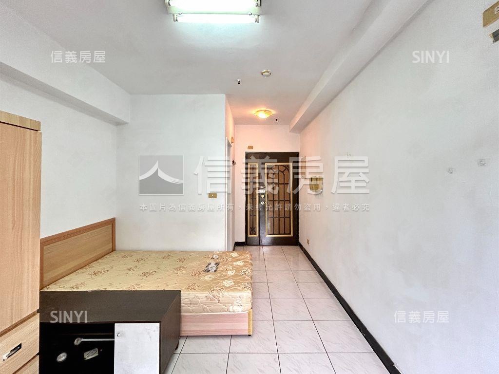 捷運萬大線第一期套房房屋室內格局與周邊環境