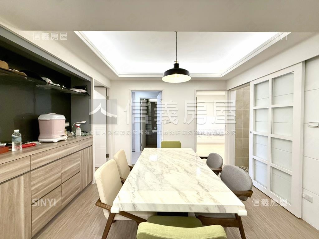 凱旋臻品典雅三房車位房屋室內格局與周邊環境