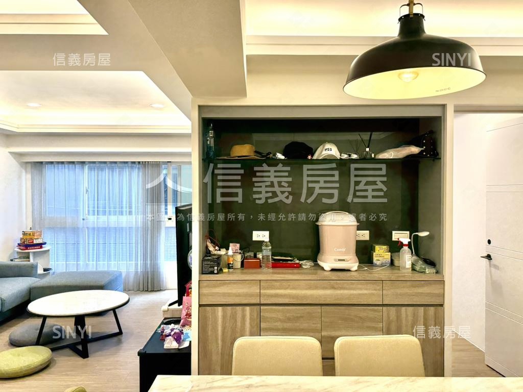 凱旋臻品典雅三房車位房屋室內格局與周邊環境