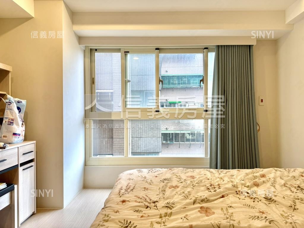 凱旋臻品典雅三房車位房屋室內格局與周邊環境