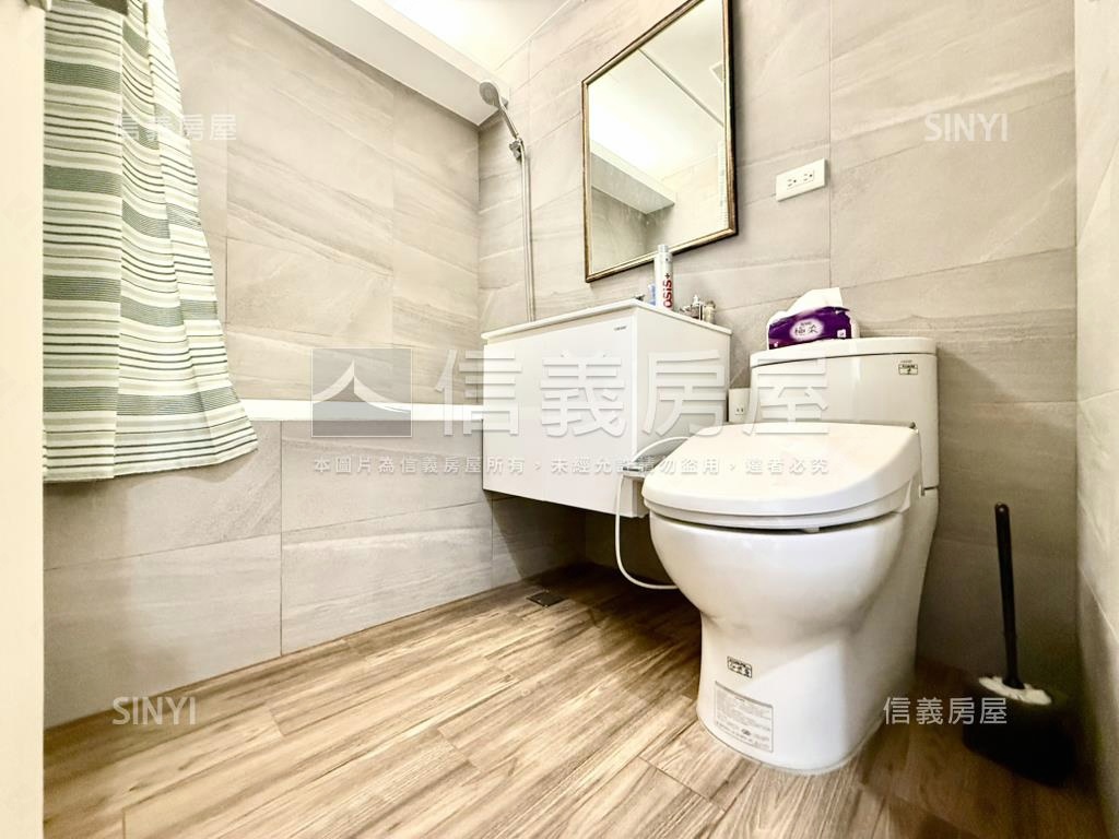 凱旋臻品典雅三房車位房屋室內格局與周邊環境