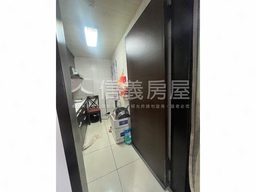小資成家美兩房房屋室內格局與周邊環境
