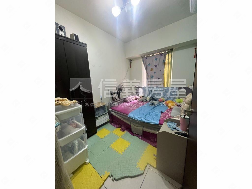 小資成家美兩房房屋室內格局與周邊環境