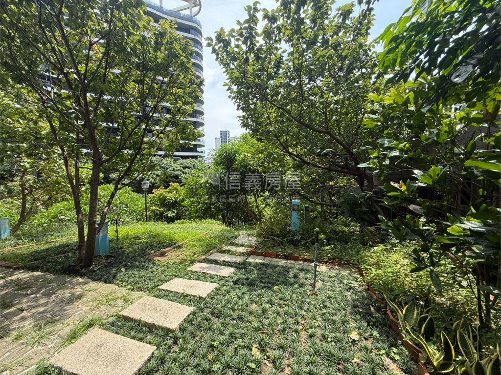 里御庭院大戶房屋室內格局與周邊環境
