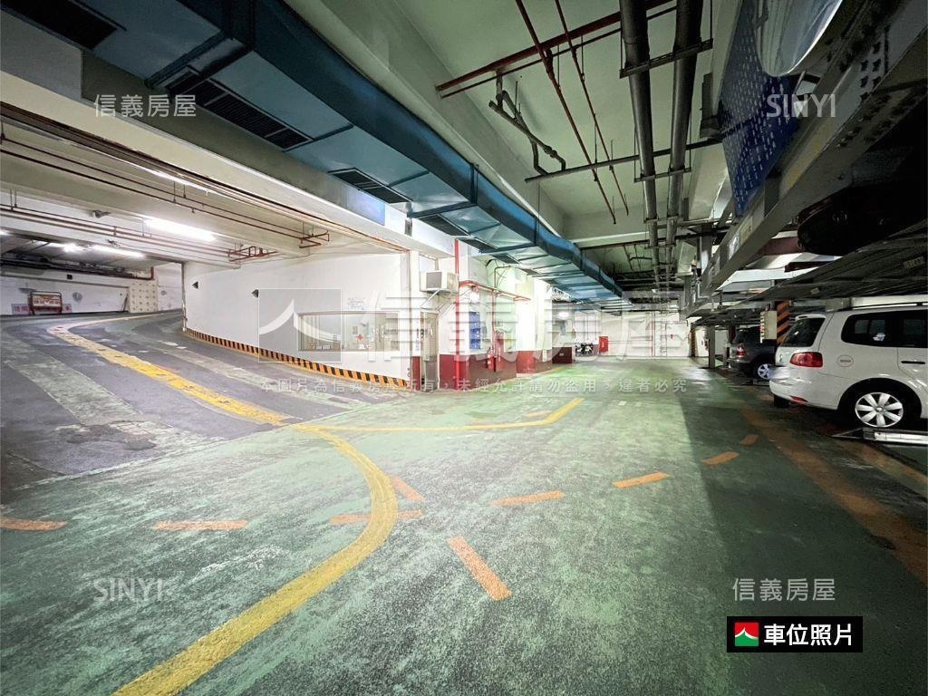 成功路商辦地下三樓停車場房屋室內格局與周邊環境