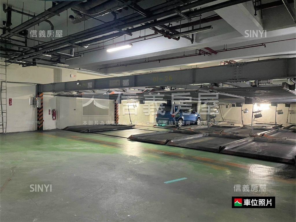 成功路商辦地下三樓停車場房屋室內格局與周邊環境