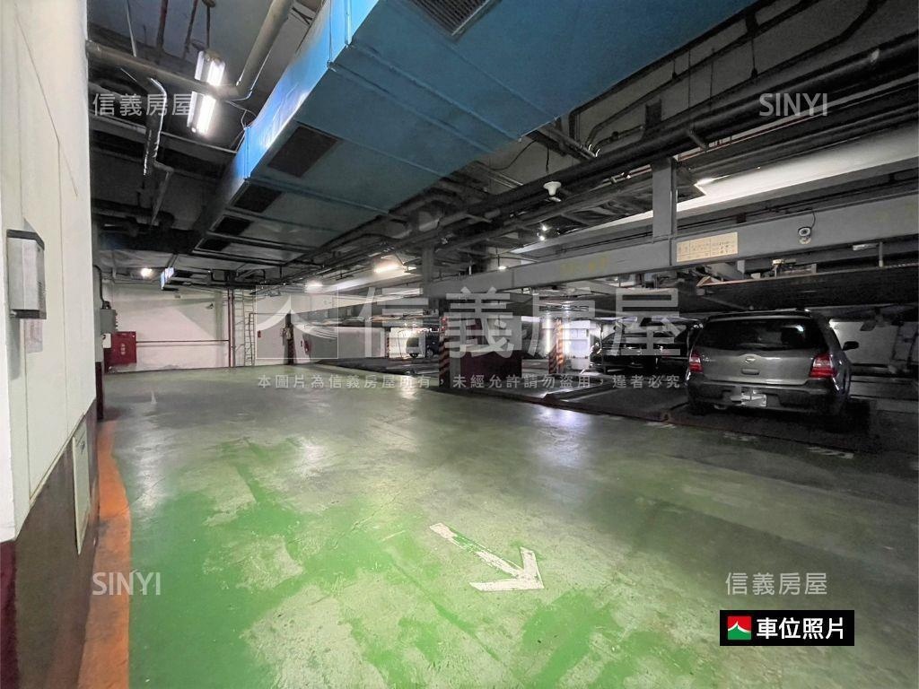 成功路商辦地下三樓停車場房屋室內格局與周邊環境
