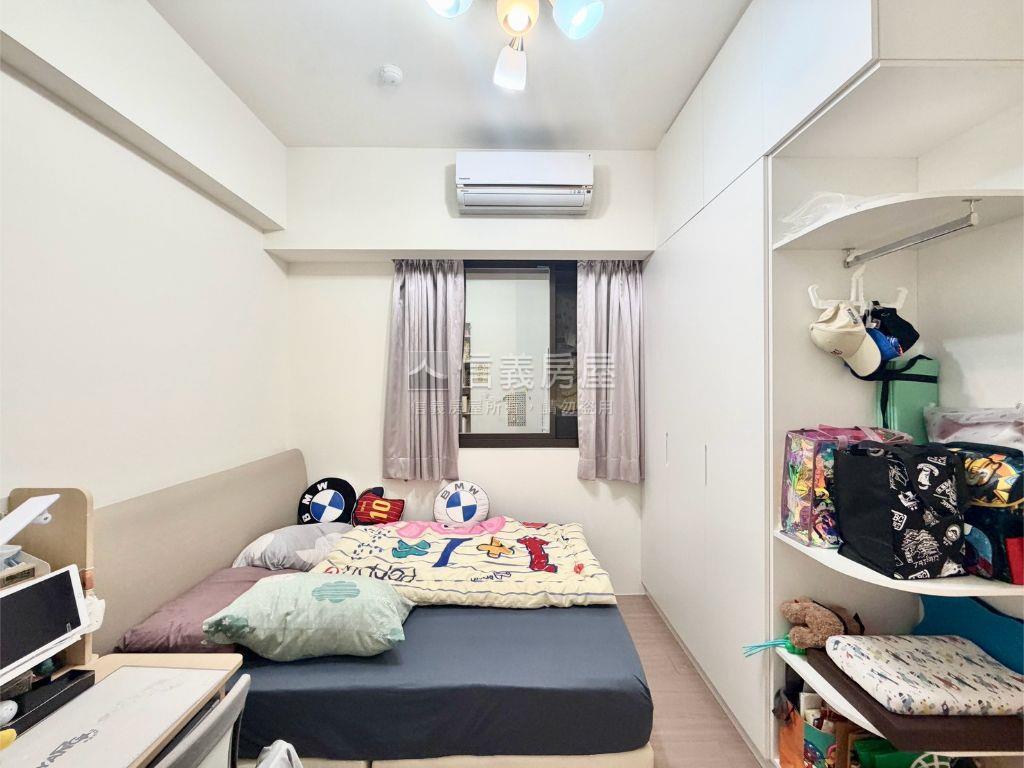 竹北１０１外棟三房面全聯房屋室內格局與周邊環境