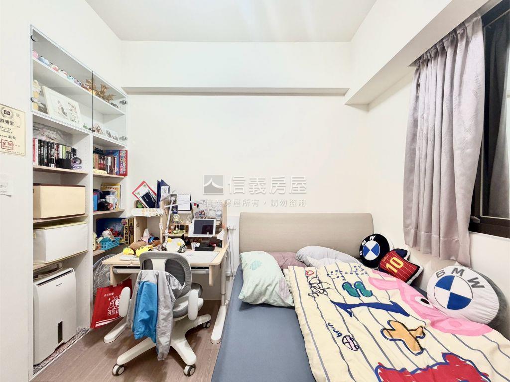 竹北１０１外棟三房面全聯房屋室內格局與周邊環境