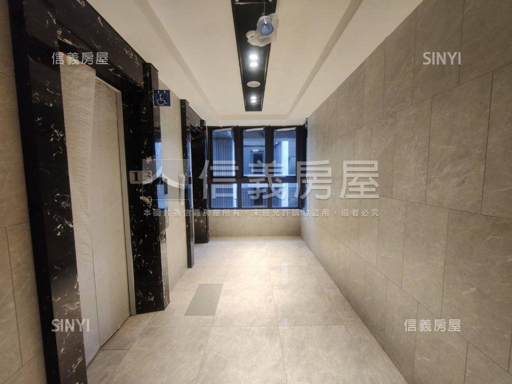 聚佳大砌高樓三房平車房屋室內格局與周邊環境