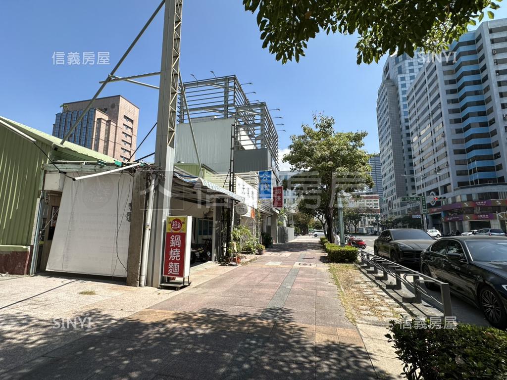 中正四路商二面寬土地店面房屋室內格局與周邊環境