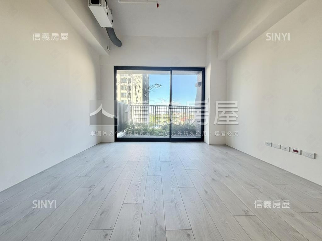 裕翔研山三房雙平車房屋室內格局與周邊環境