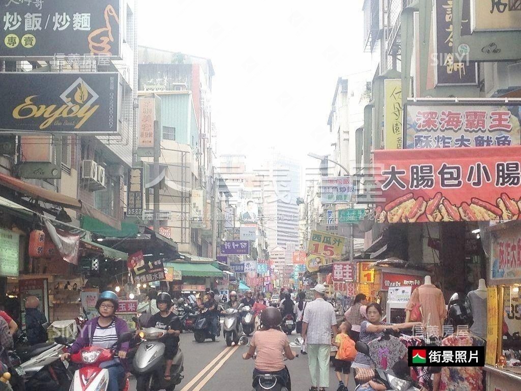 向上市場大面寬店面好停車房屋室內格局與周邊環境