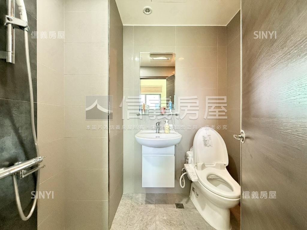 專任·星光道明廳精美兩房房屋室內格局與周邊環境