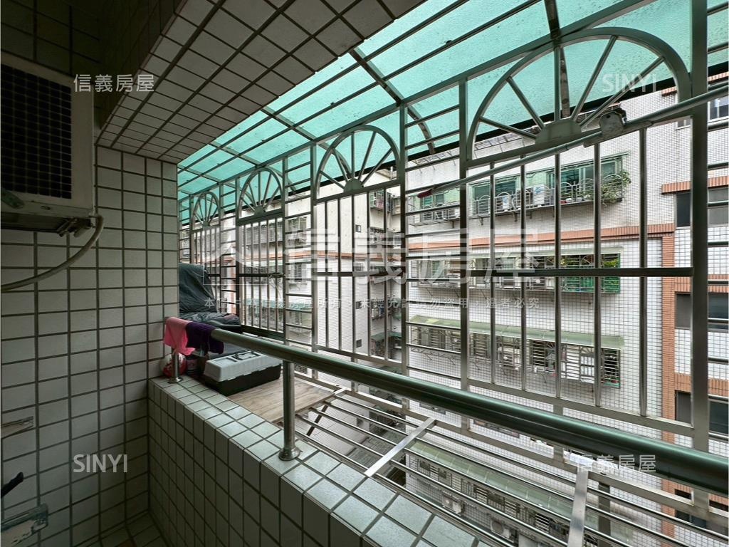 漢林苑方正三房房屋室內格局與周邊環境