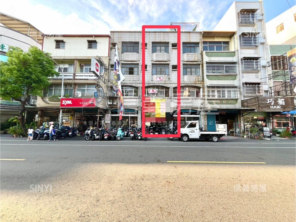 正路超大面寬旗艦店霸ＩＩ房屋室內格局與周邊環境