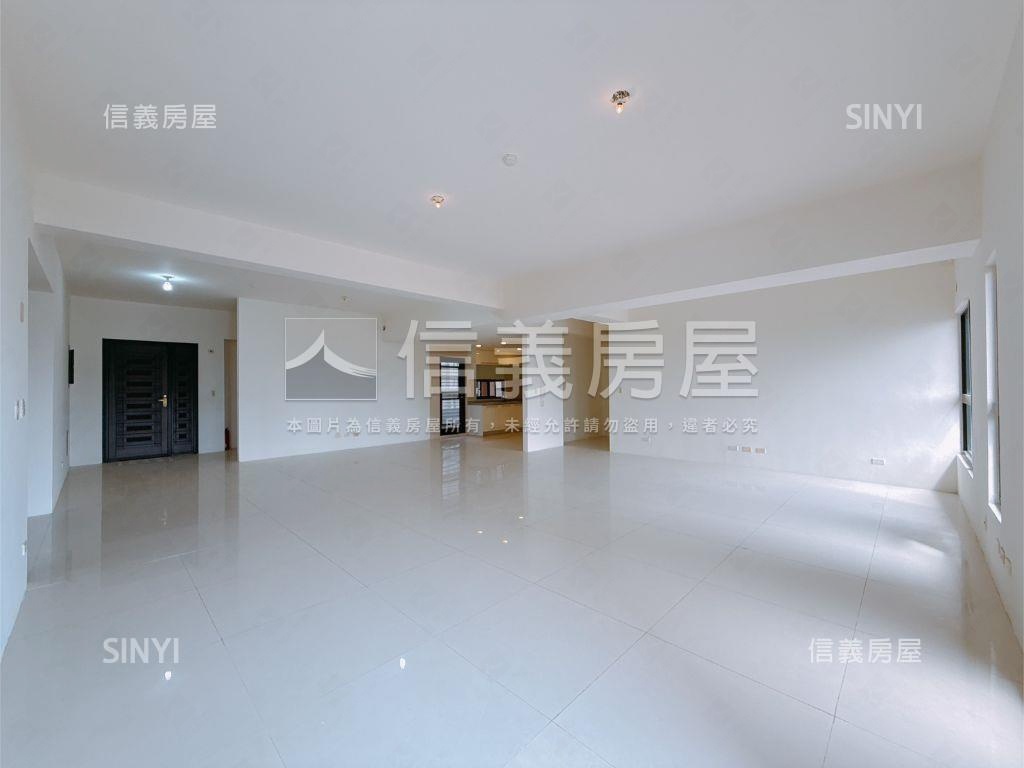 愛河景觀️四房六平車房屋室內格局與周邊環境